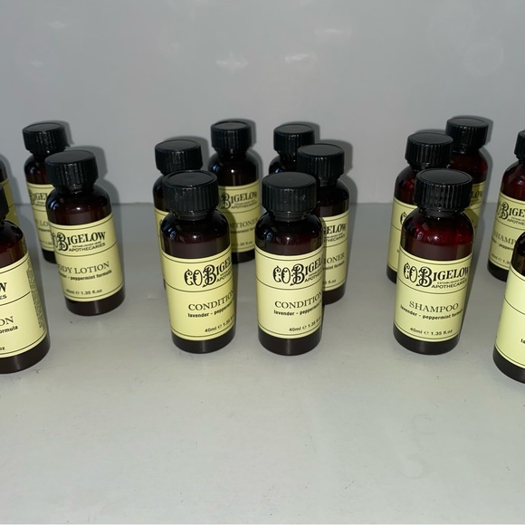 C O Bigelow Peppermint Lavender Travel Toiletries 1.35 oz bottles 18 total - Picture 3 of 7